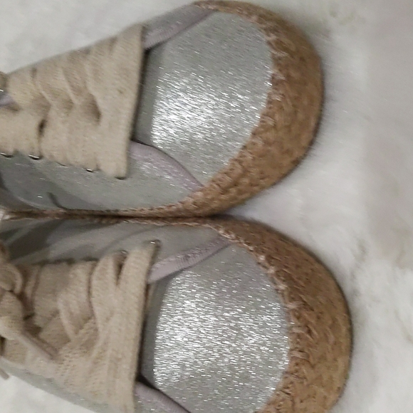 EMU Argonis Metallic Espadrilles Sneakers ~ NWT - Picture 3 of 10